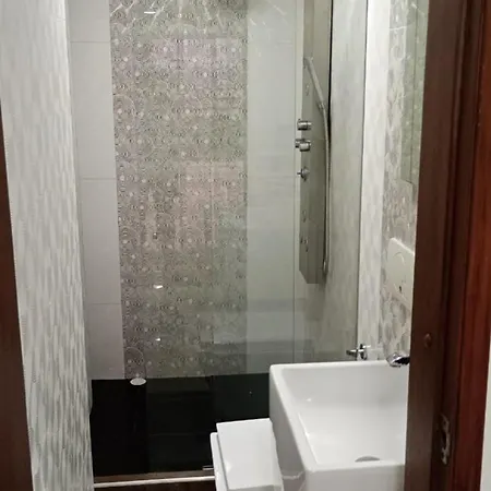 Apartment De 3 Alcobas H-8mr Cerca Al Mar Con Piscina Aire Acondicionado Y Wifi