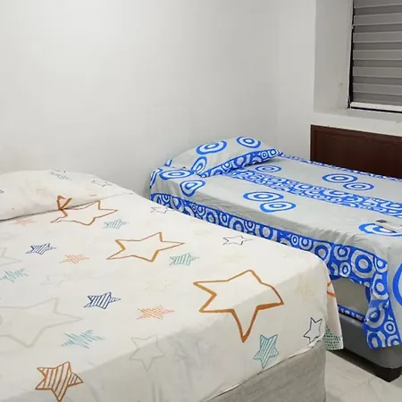 De 3 Alcobas H-8mr Cerca Al Mar Con Piscina Aire Acondicionado Y Wifi Apartamento